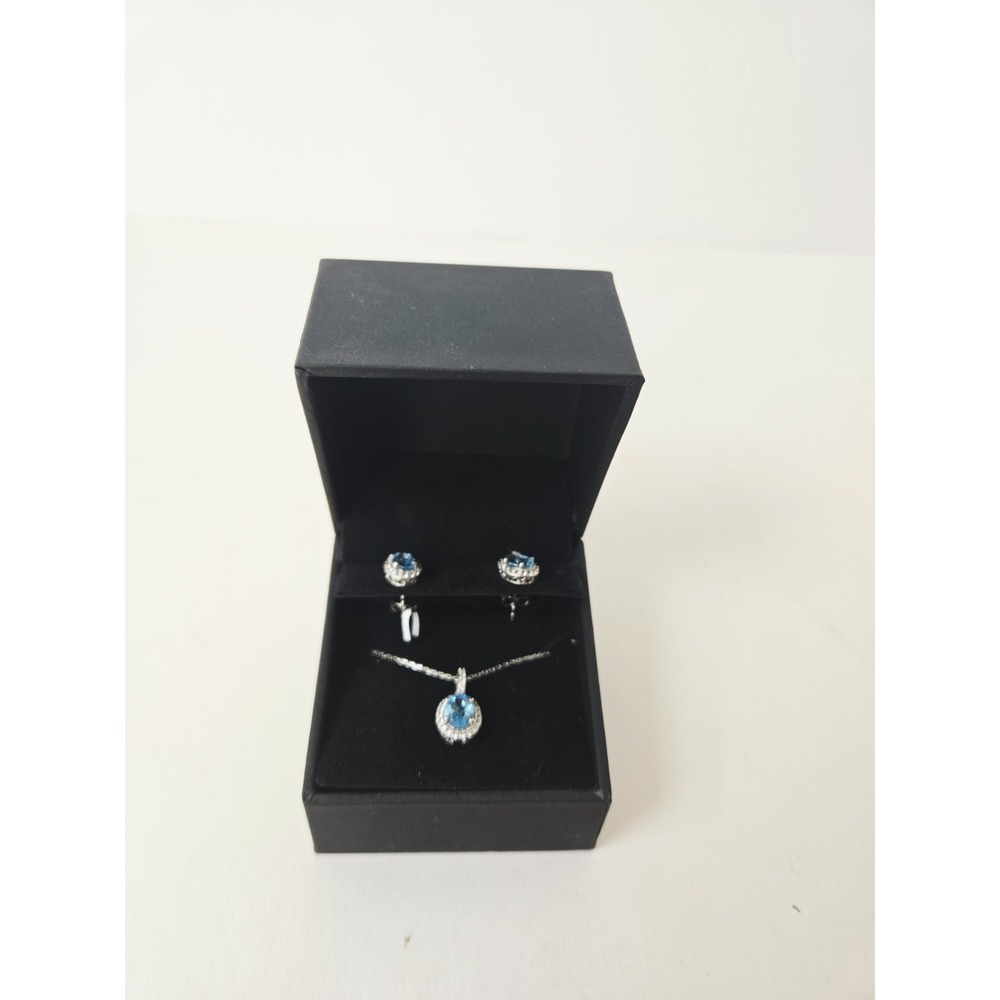 Kay Jewlers Sterling Silver Topaz Sapphire necklace and earrings set NEW 925